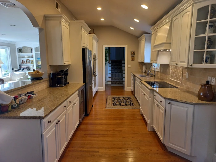 painting contractor Fairfield, CT before and after photo Painted_4